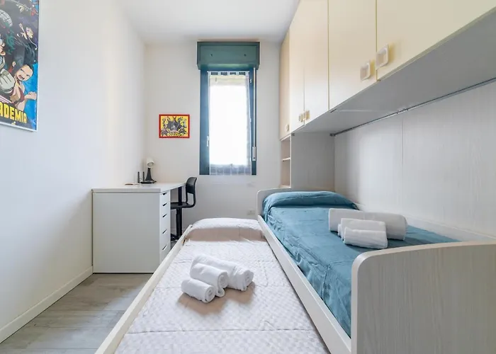 Apartment Guesthost - Residential Flat With Balconyparma Residential Con Balcone Parma